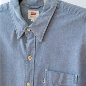 Levi’s Workshirt Blue Chambray sz M
